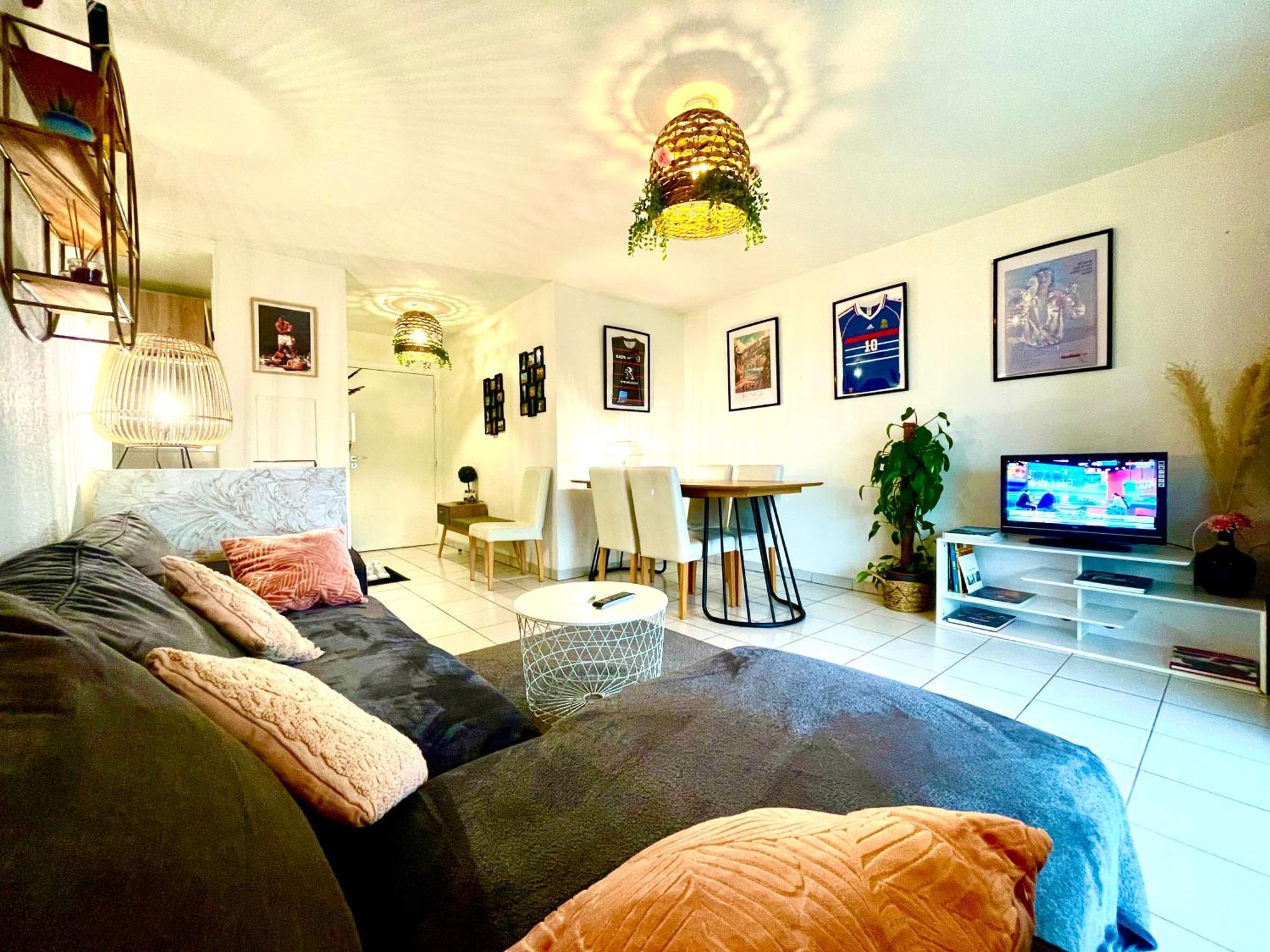 Bel Appartement T3 De 60M2 Avec Parking, Terrasse, Proche Du Metro Et Du Periph Toulouse Ngoại thất bức ảnh